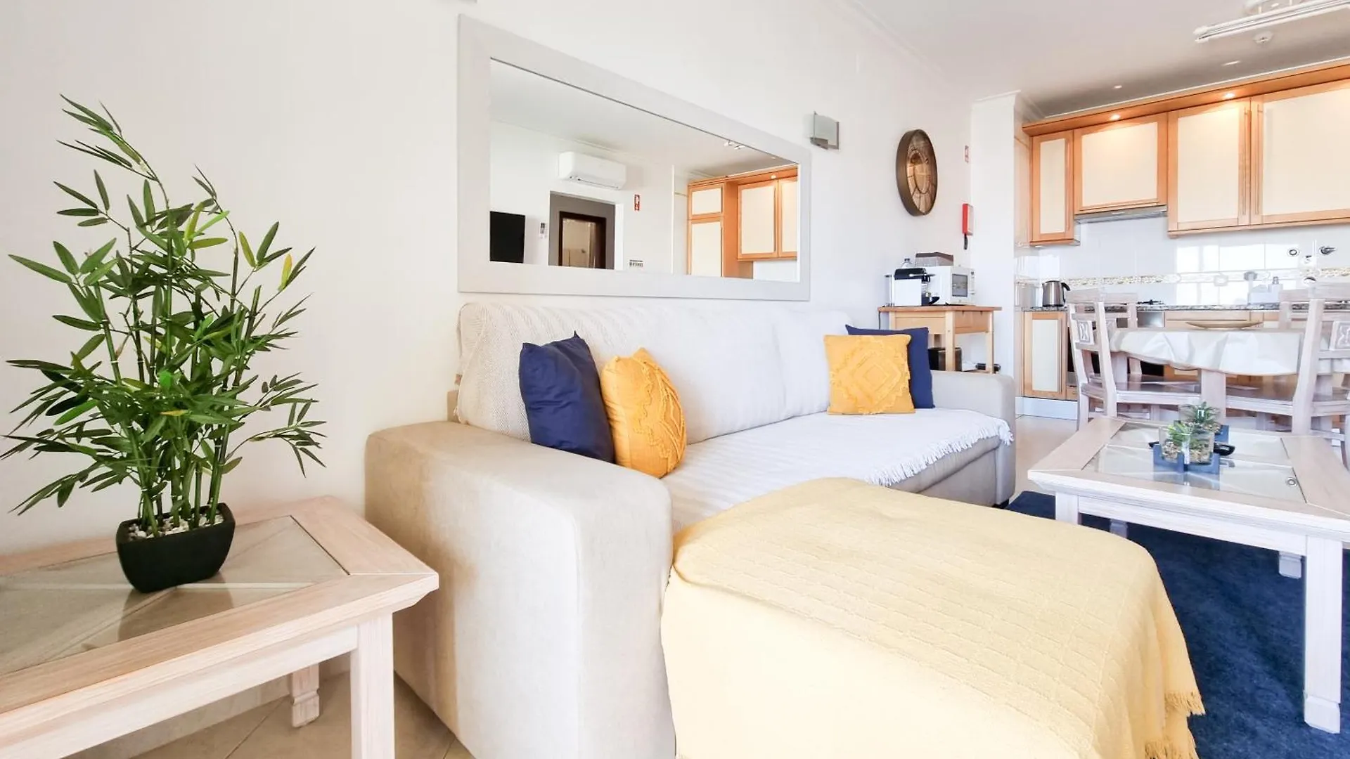 Apartment Vila Marachique Elegant Alvor 0*,  Portugal